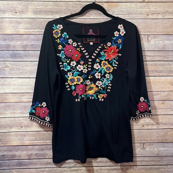 Johnny Was Sweaters - Johnny Was Los Angeles Embroidered Black Vneck Tunic 100% Cotton Small
